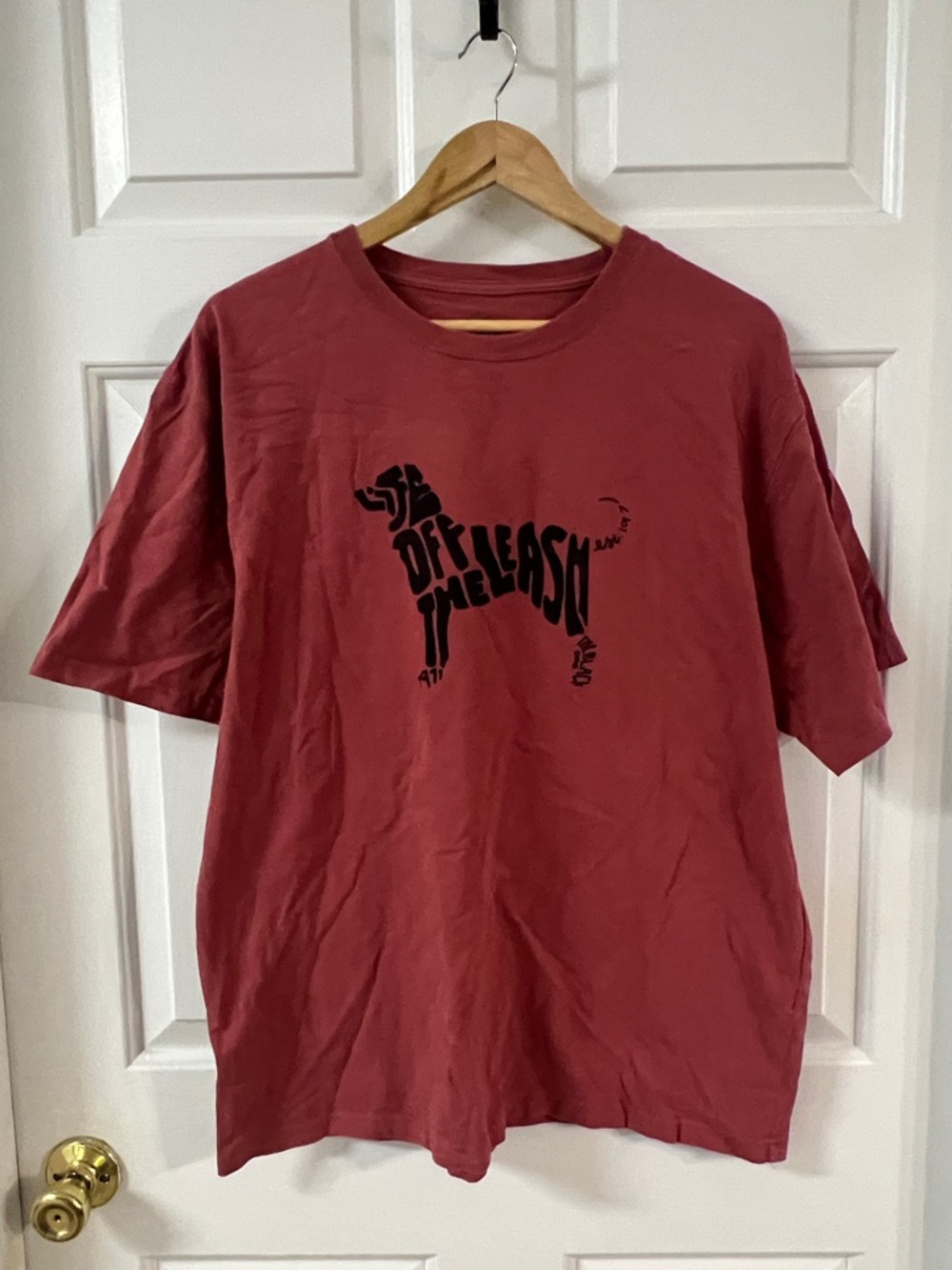 The Black Dog Off The Leash Dog Graphic Tee - Red
